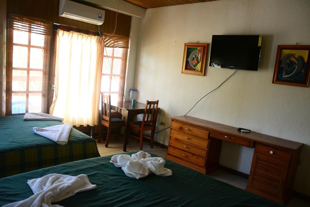Hotel Sherwood Tela Bilik gambar